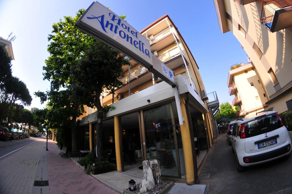 Hotel Antonella Lido di Classe Exterior photo